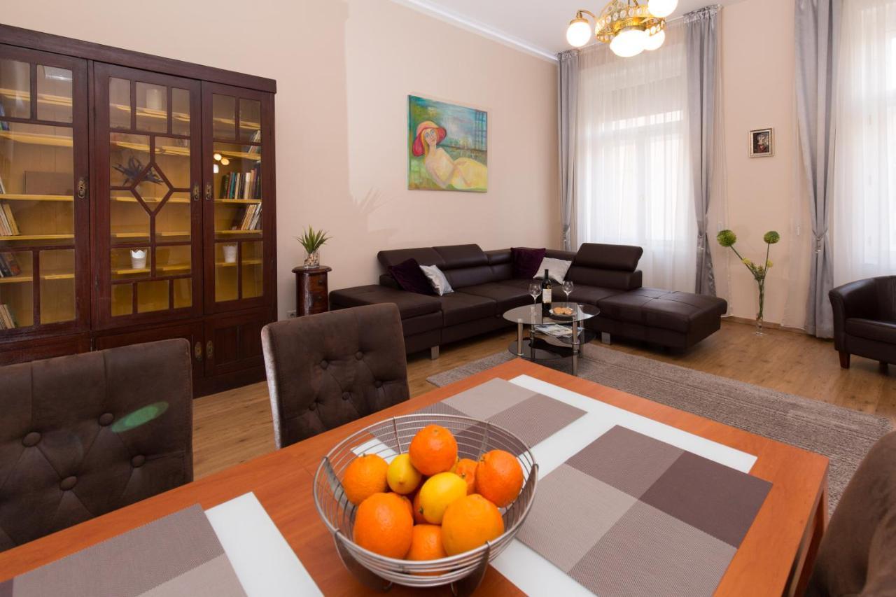 Elegant Apartment With Buda Castle View Βουδαπέστη Εξωτερικό φωτογραφία