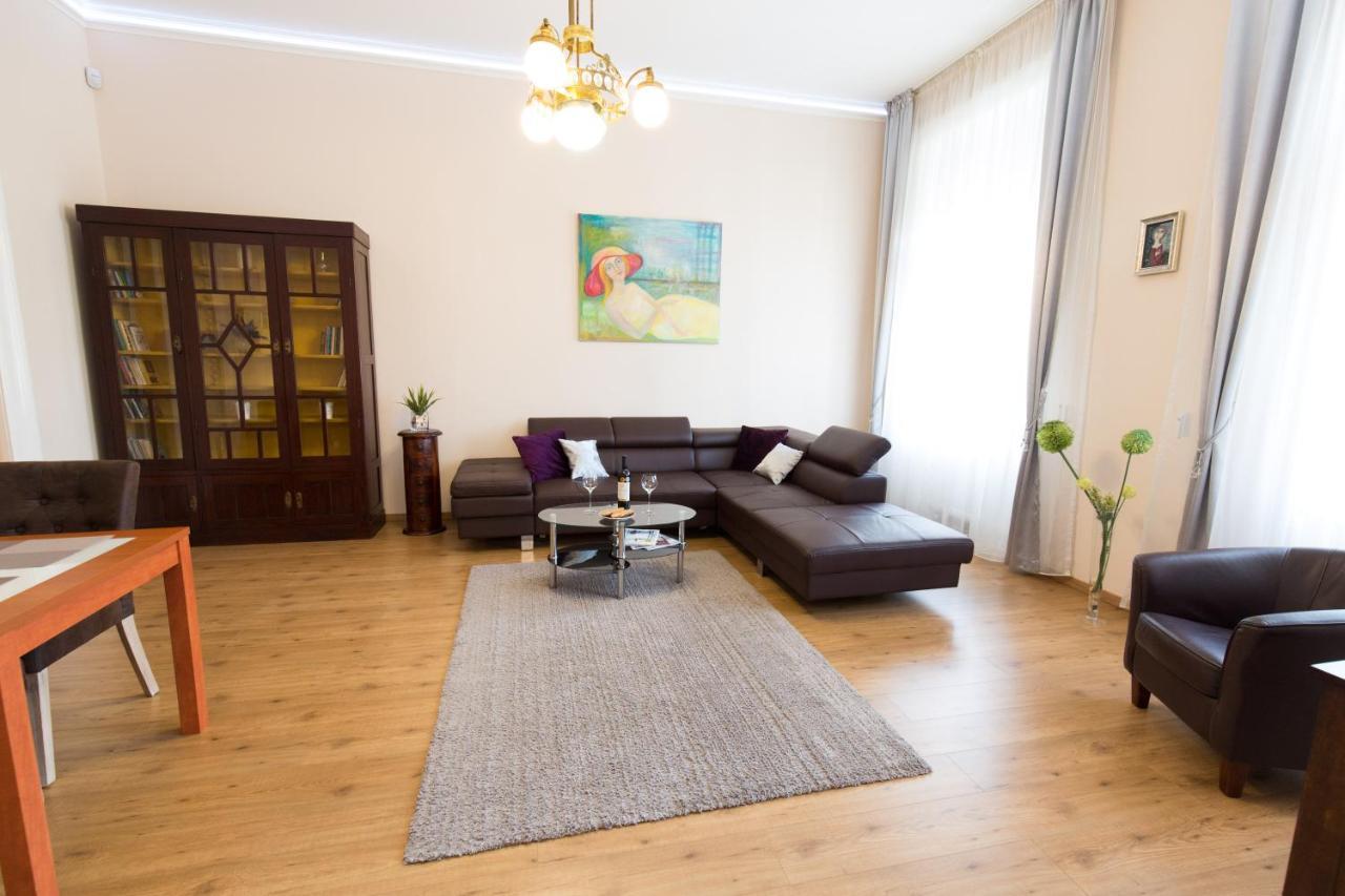 Elegant Apartment With Buda Castle View Βουδαπέστη Εξωτερικό φωτογραφία