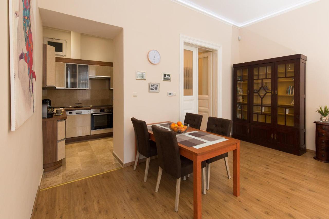 Elegant Apartment With Buda Castle View Βουδαπέστη Εξωτερικό φωτογραφία