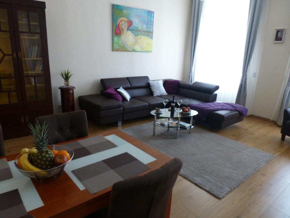Elegant Apartment With Buda Castle View Βουδαπέστη Εξωτερικό φωτογραφία
